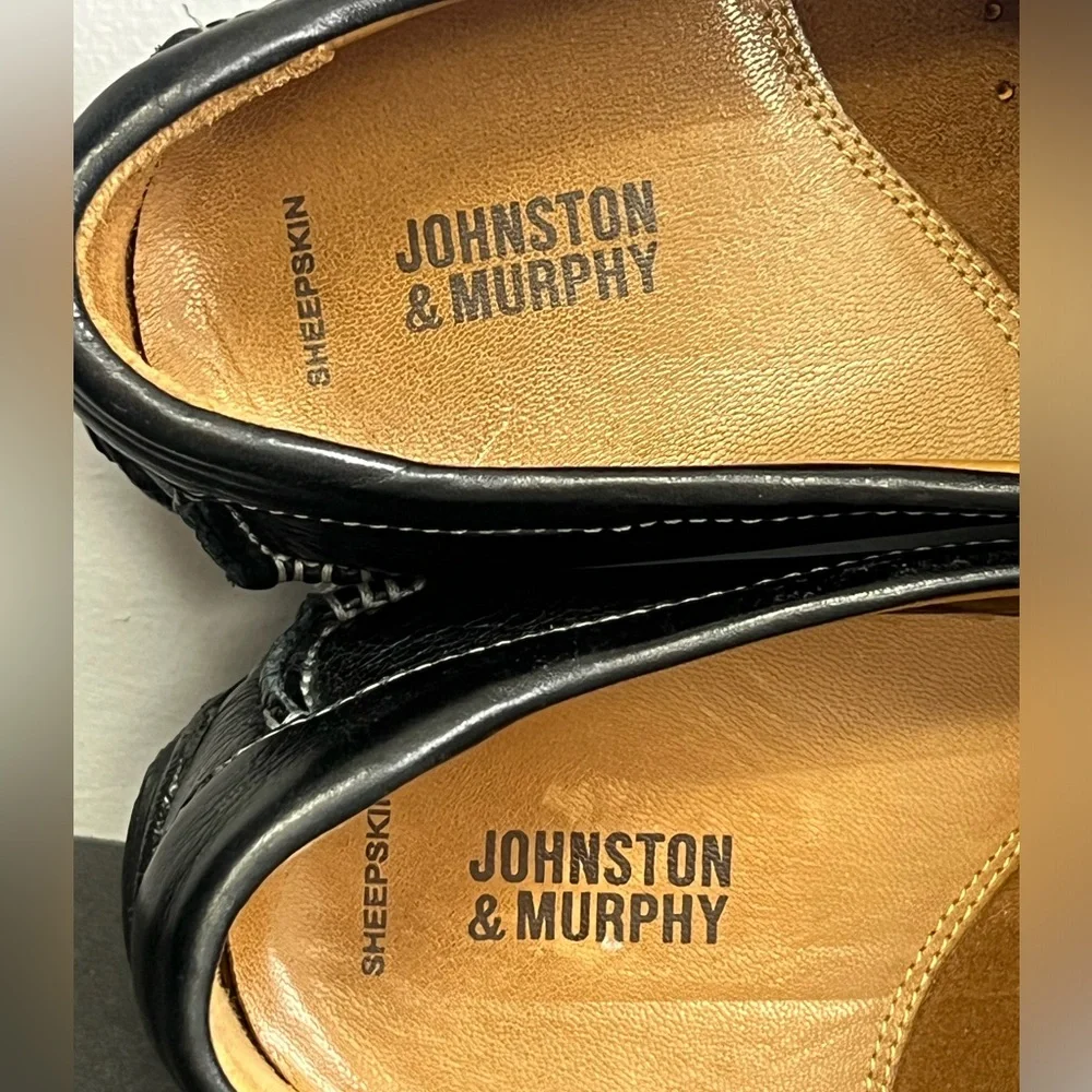 Johnston & Murphy-‎ Sheepskin, Black Slip On- Size: 10-1/2M, Pre-Owned